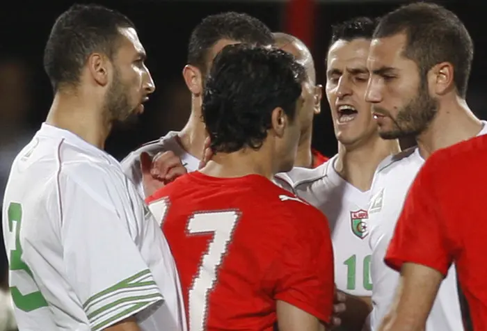 נבחרות אלג'יריה ומצרים בכדורגל ייפגשו במסגרת חצי הגמר של אליפות אפריקה