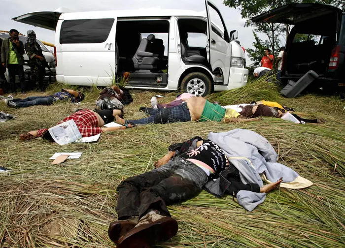 נשיאת הפיליפינים הכריזה על מצב חרום בשני מחוזות בדרום המדינה בעקבות הטבח