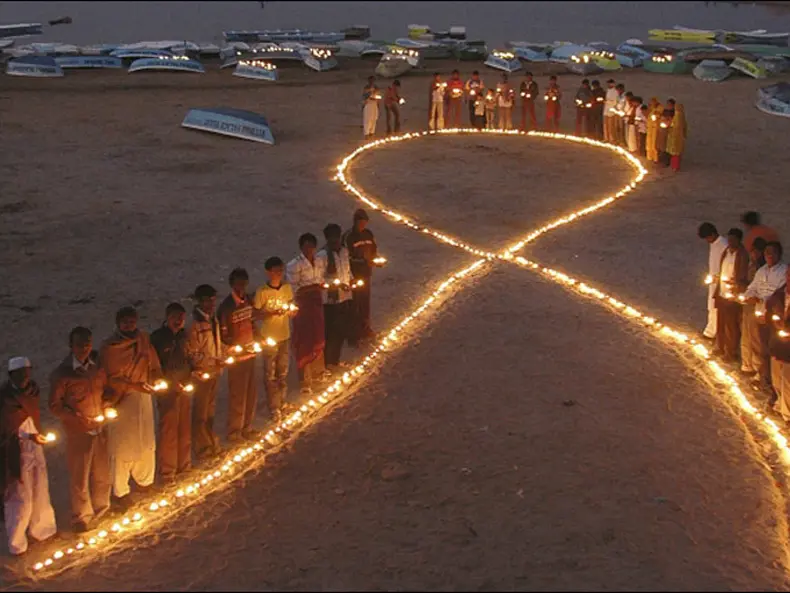 ארוע לזכר קורבנות האיידס בהודו