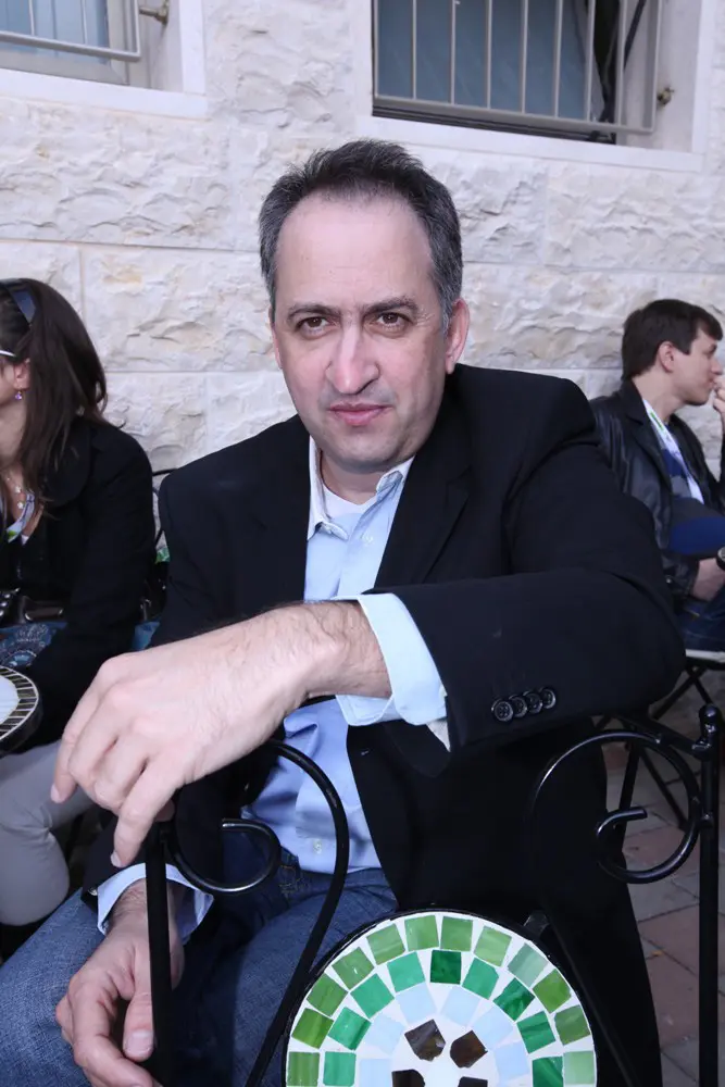 סגן מו"ל הארץ גיא רולניק