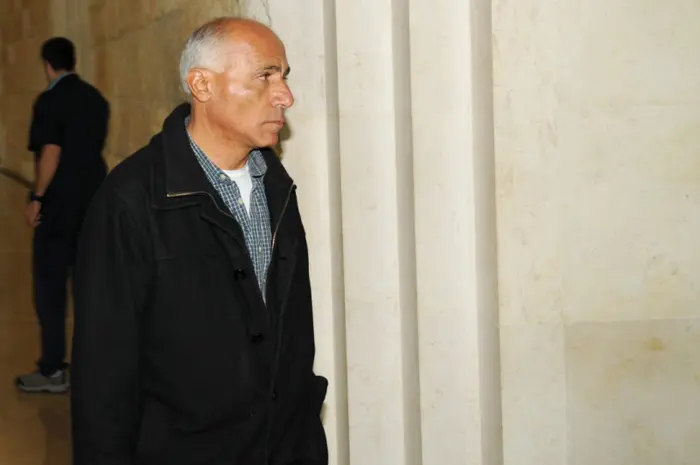 מרדכי ואנונו בבית המשפט דצמבר 2009
