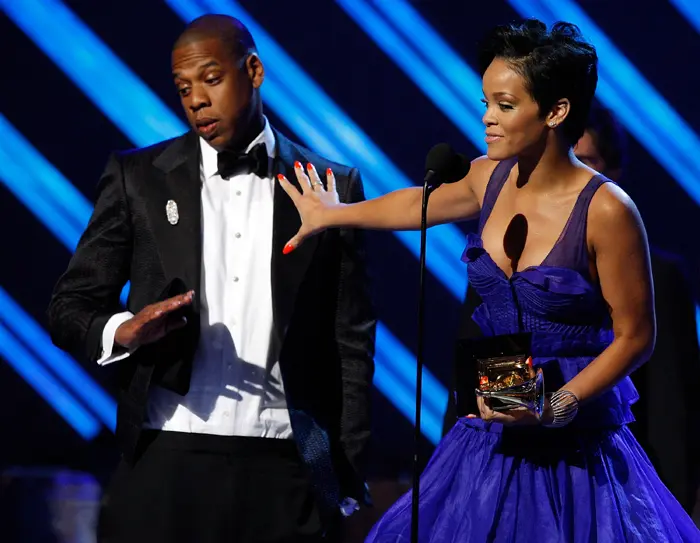 קבלו את הצמד המנצח. ריהאנה עם ג'יי זי