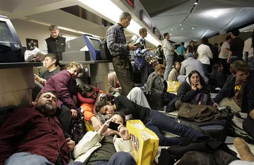 אלפי נוסעים עוכבו עקב המצב הביטחוני בניוארק