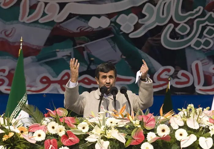 נשיא אירן מחמוד אחמדינג'ד יהיה נוכח בטקס חשיפת ההישג הגרעיני