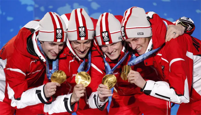 שמרו על התואר מטורינו 2006. נבחרת קופצי הסקי האוסטרית