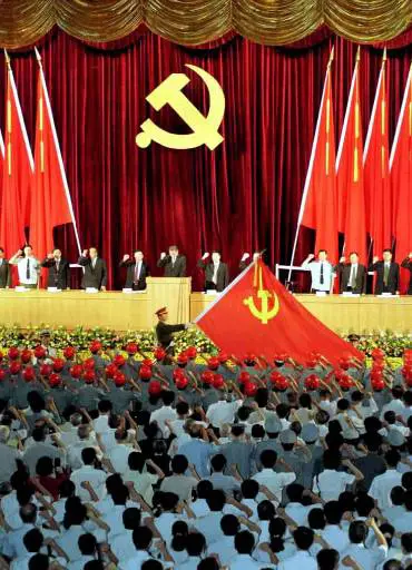 "חברי המפלגה צריכים לעבוד קשה למען אזרחי סין". טקס לציון 80 שנה למפלגה הקומוניסטית בסין