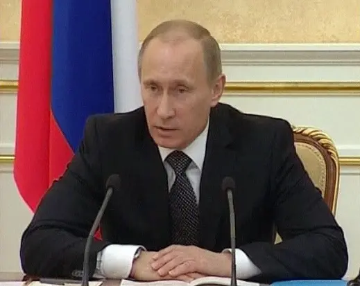מוסקבה בוחנת הצעות לבניית כורים גרעיניים נוספים באירן. ראש ממשלת רוסיה, פוטין
