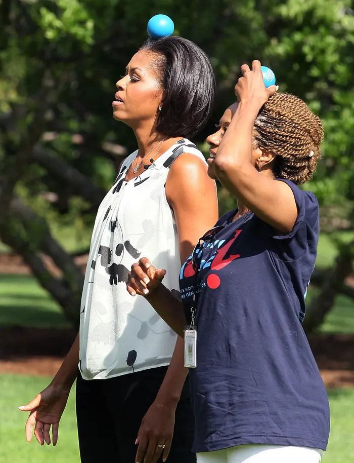 מישל אובמה ביום ספורט לילדים בגינה המזרחית בבית הלבן
