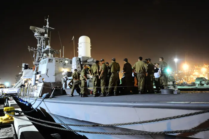 ספינות חיל הים לא יצאו הלילה מנמל חיפה. לוחמי חיל הים נערכים לבלימת המשט