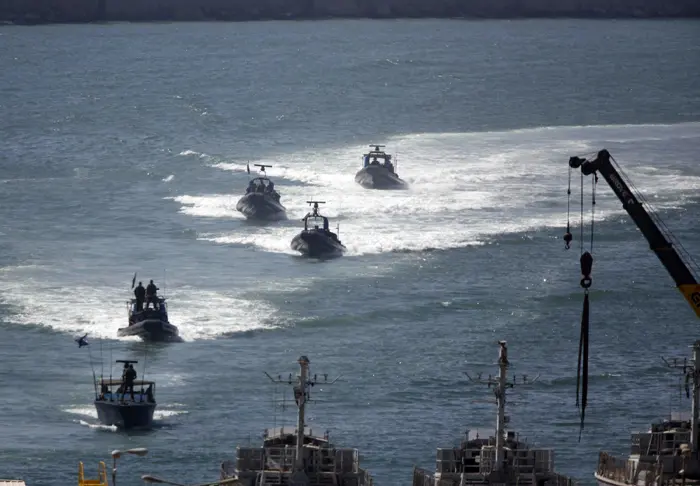 חיילי הקומנדו הימי בשובם לנמל אשדוד