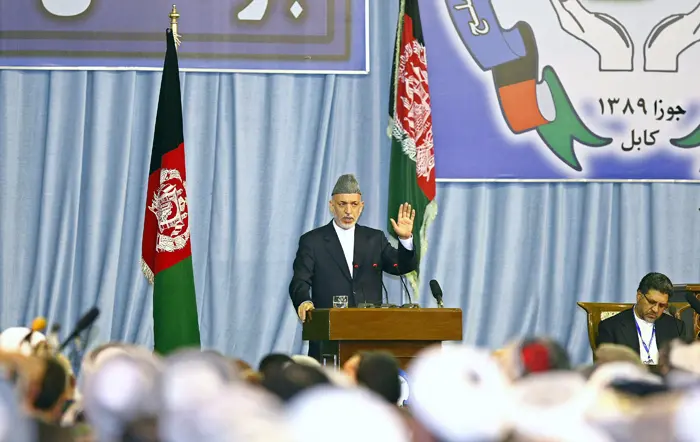 חמיד קרזאי מקווה לשיג הסכם שיביא לסיום תשע שנות לחימה באפגניסטן
