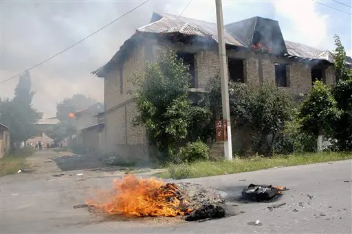 האו"ם: יש לשמור על המהומות כאירוע מקומי. בית שהוצת בעיר ג'לאלבד