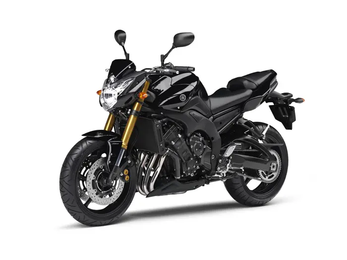 ימאהה FZ8, הגרסה העירומה