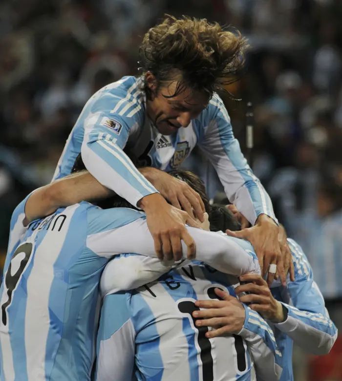 בפעם הקודמת שניצחו את ארבעת המשחקים הראשונים, הפסידו בגמר. שחקני ארגנטינה