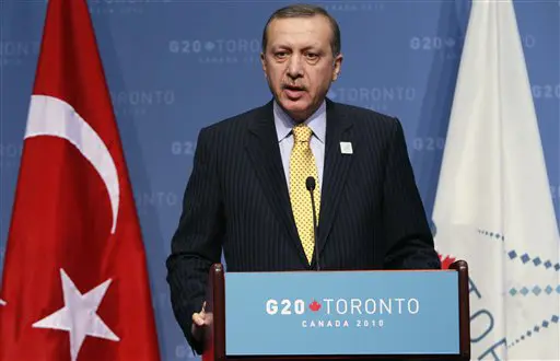 הטורקים הכחישו את הממצאים וטענו לתעמולה כורדית. ראש ממשלת טורקיה רג'פ טייפ ארדואן