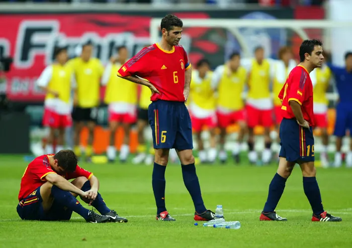 שחקן ספרד חואקין לאחר החמצת פנדל מול דרום קוריאה במונדיאל 2002