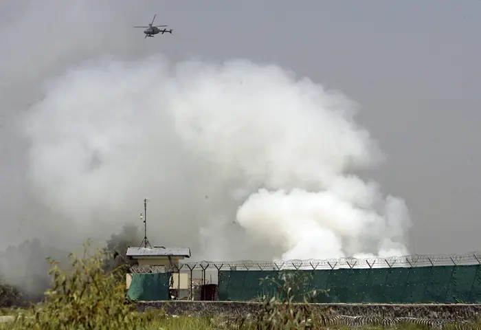 חיילי נאט"ו וצבא אפגניסטן הדפו בהצלחה את לוחמי הטליבן שתקפו עם מטולי רימונים ומכונית ממולכדת