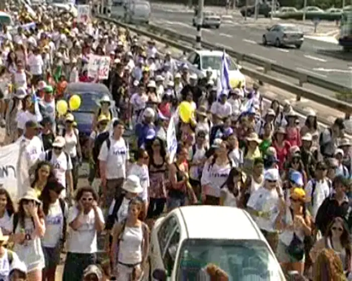 הצעדה נכנסת ליומה האחרון והפעילים יגיעו למעון ראש הממשלה
