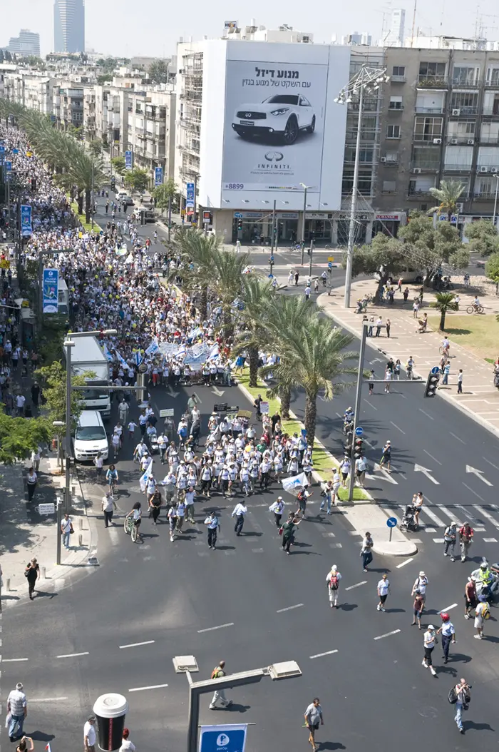 מי לא מכיר את ההרגשה הזאת, שאתה יודע שילדך סובל ואתה רוצה להיות שם במקומו?