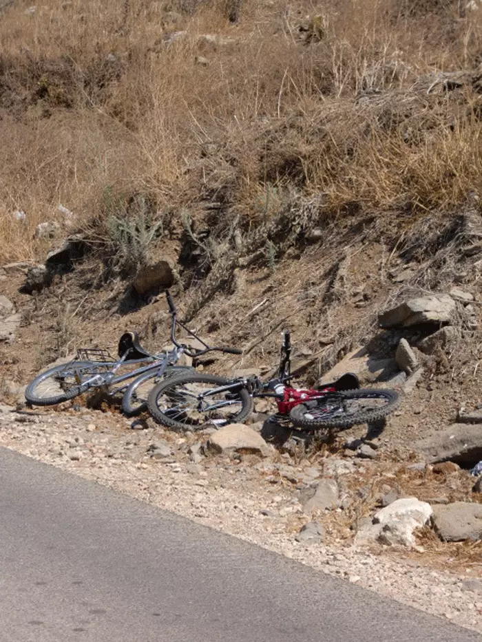 הילד פגע ברכב עם אופניו ונפצע באורח אנוש ולאחר מכן מת מפצעיו