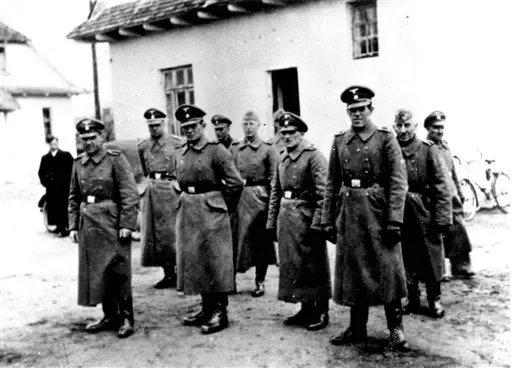 סמואל קונץ מואשם במעורבות ברצח 430,000 יהודים במלחמת העולם השניה בעת שהיה שומר במחנה בלז'ץ. תמונה מארכיון יד ושם של שומרים נאצים במחנה