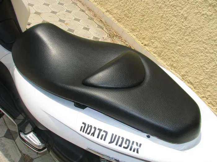 מושב קטן, אבל נוח למדי גם בשימוש ממושך