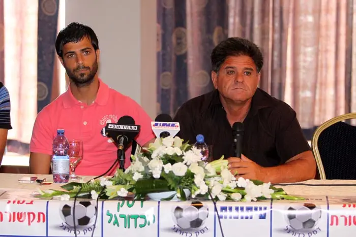 "מאות שחקנים עברו דרכו". גבאי