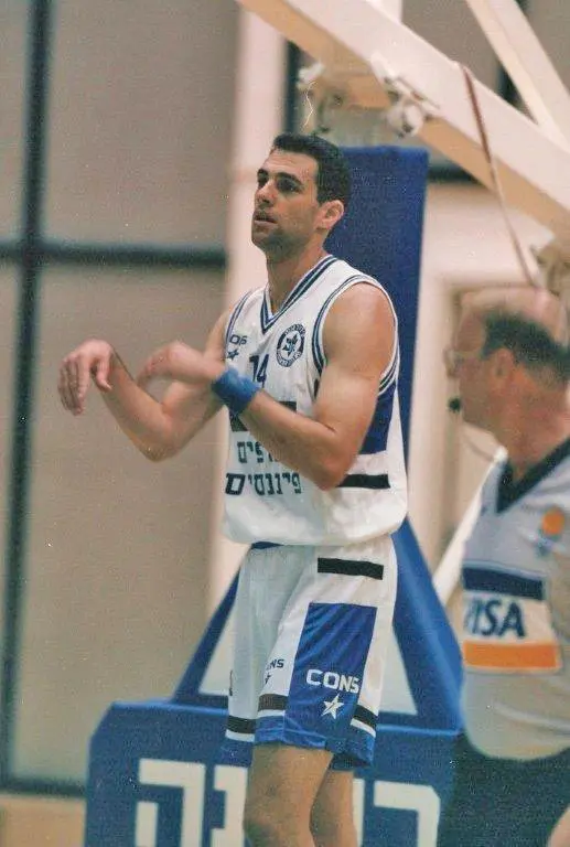 תומר שטיינהאור שחקן נבחרת ישראל בכדורסל