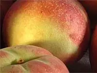 מיצי פירות מקבלים לפעמים זריקת סוכר נוספת