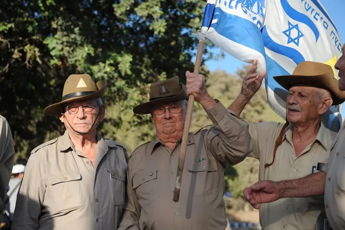 "תחמושת יורים בלי סוף אבל מה שחשוב יותר זה עיצוב דמותו של הלוחם". בוגרי הקורס