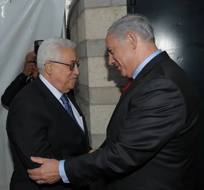 "דיברנו על העתיד, על הסכנות שאורבות לשלום, על הביטחון והגבולות. על העבר וההווה". אבו מאזן ונתניהו