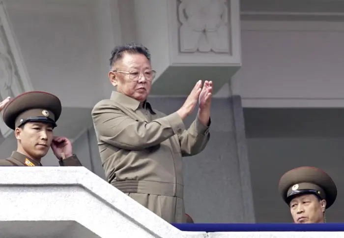 מנהיג הצפון, קים ג'ונג איל