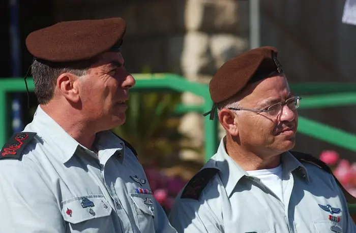 "מי שלא יכול להכין את האנשים למלחמה לא יוכל להוביל אתכם במלחמה". אשכנזי
