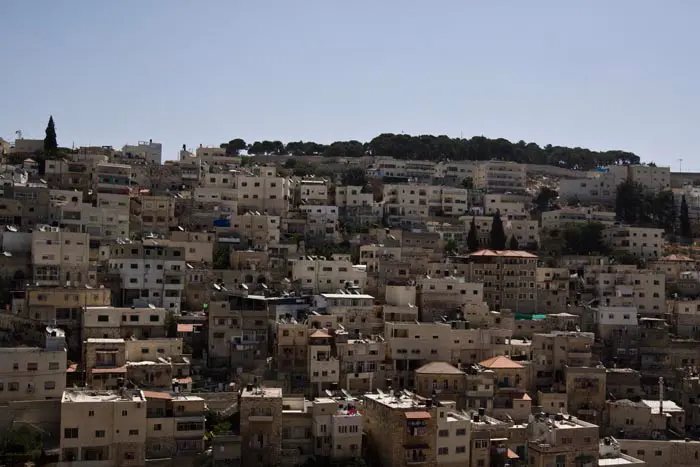 "רק דרך שיתוף האוכלוסייה הפלסטינית בגיבוש התכניות ניתן יהיה להשיג פתרון ראוי והולם למצוקת הדיור"