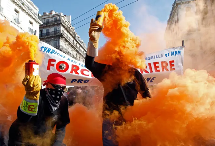הפגנה במרסיי נגד הרפורמה בפנסיה בצרפת