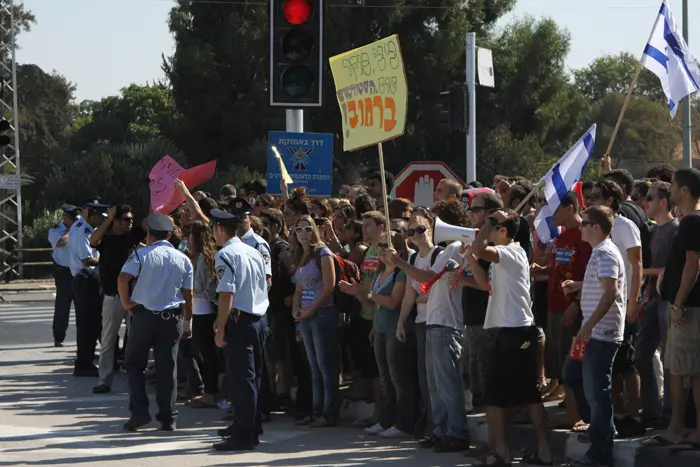 ביום רביעי שעבר התירה המשטרה לקיים הפגנה חילונית בבני ברק