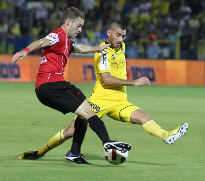 ערבי הצ'מפיונס גורמים נזק אמיתי וישיר לליגת העל. כדורגלנים ישראלים