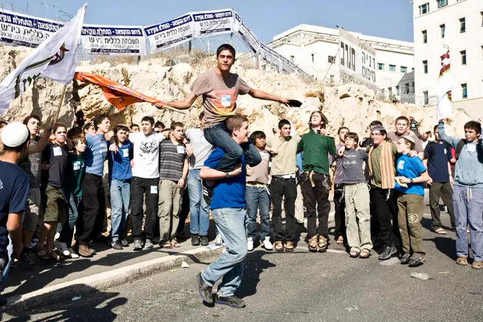 "שביתת האזהרה הינה יריית הפתיחה למאבק חסר פשרות"