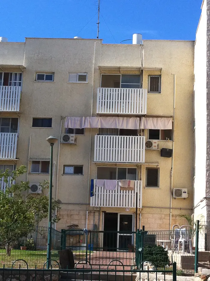 בפועל, בחמשת החודשים הראשונים של שנת 2013 נמכרו במדינת ישראל 2,450 דירות חדשות