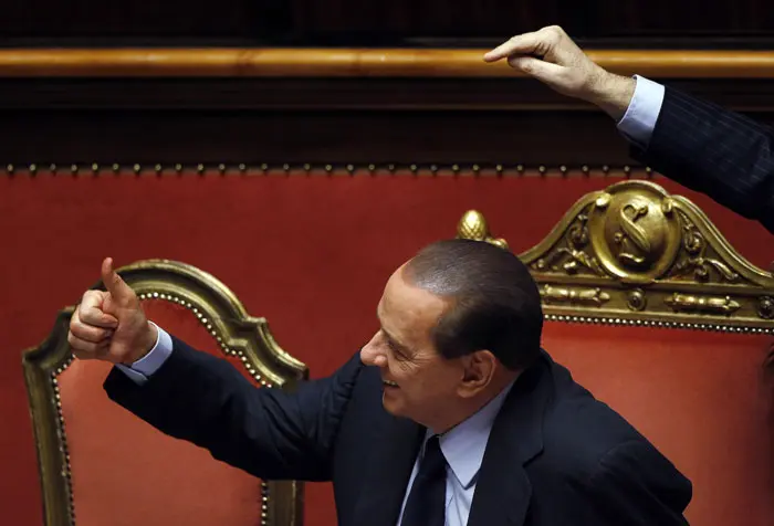 ראש ממשלת איטליה סילביו ברלוסקוני בישיבת הסנאט ברומא
