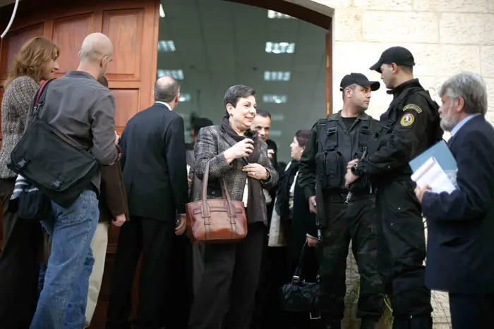 סגנון ולשון חדה. ה"ביבי הנשית" שהפתיעה את המשלחת הישראלית. חנאן עשראווי