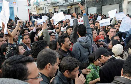 מהומות בטוניסיה במחאה על האבטלה