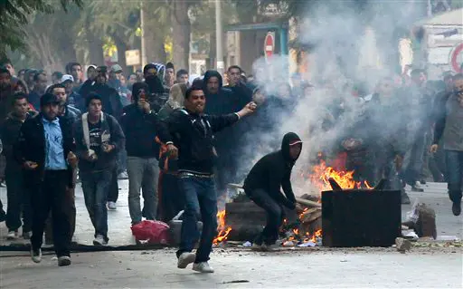 ההתפרעויות האלימות החלו בעיר סידי בוזיד שבמרכז טוניסיה, שם נולדה לפני תשעה חודשים ההפיכה במדינה אשר סימנה את תחילתו של "האביב הערבי". מהומות בטוניסיה