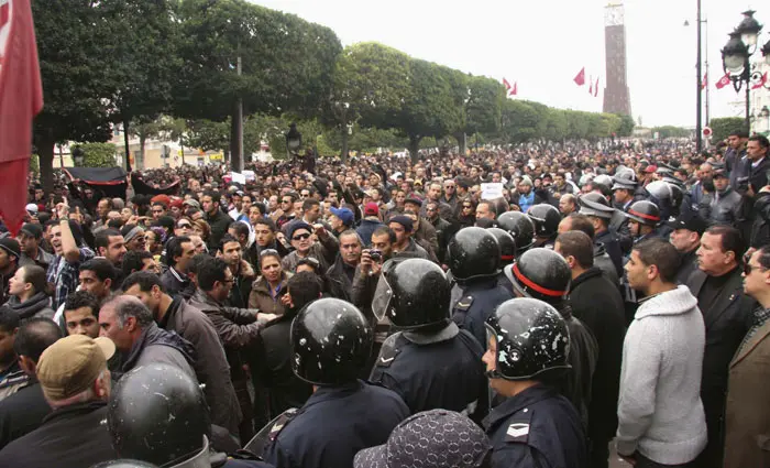 עכשיו זה נראה כבר רחוק: המהומות בטוניסיה