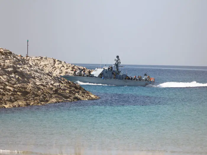 ספינת חיל הים באזור בו נמצאה הגופה
