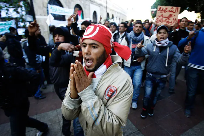 חודשו ההפגנות גם בטוניס
