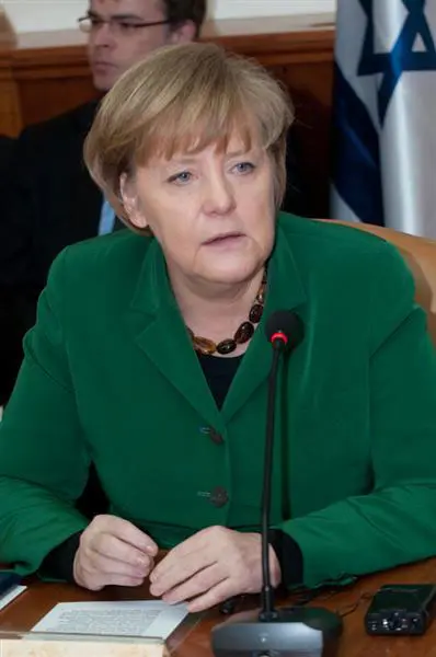 קאנצלרית גרמניה אנגלה מרקל בישיבת הממשלה המשותפת עם ממשלת גרמניה, ינואר 2011