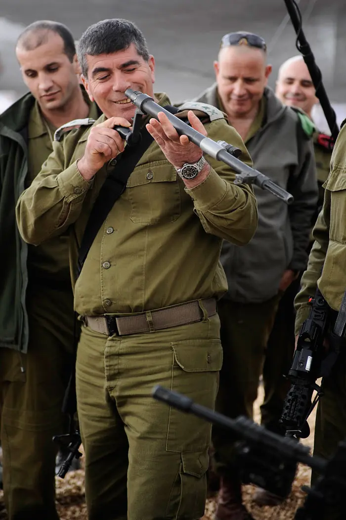 היה מקבל אישור למינוי כיום? אשכנזי