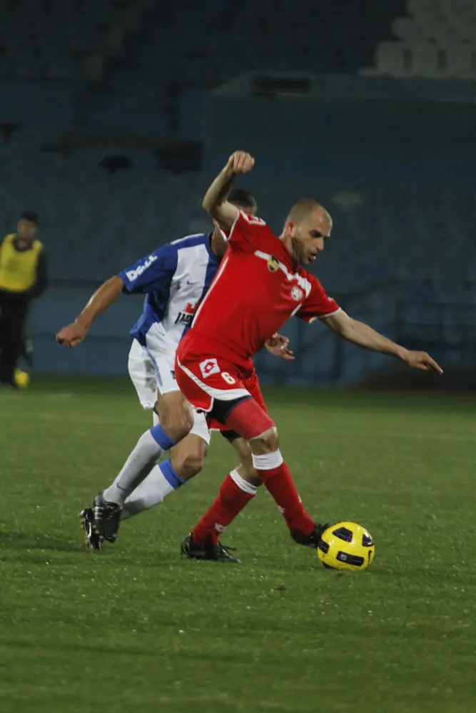 נפצע בעינו נגד בית"ר. רביד גזל