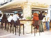 בר גוריון. מורחים כריכים במרץ